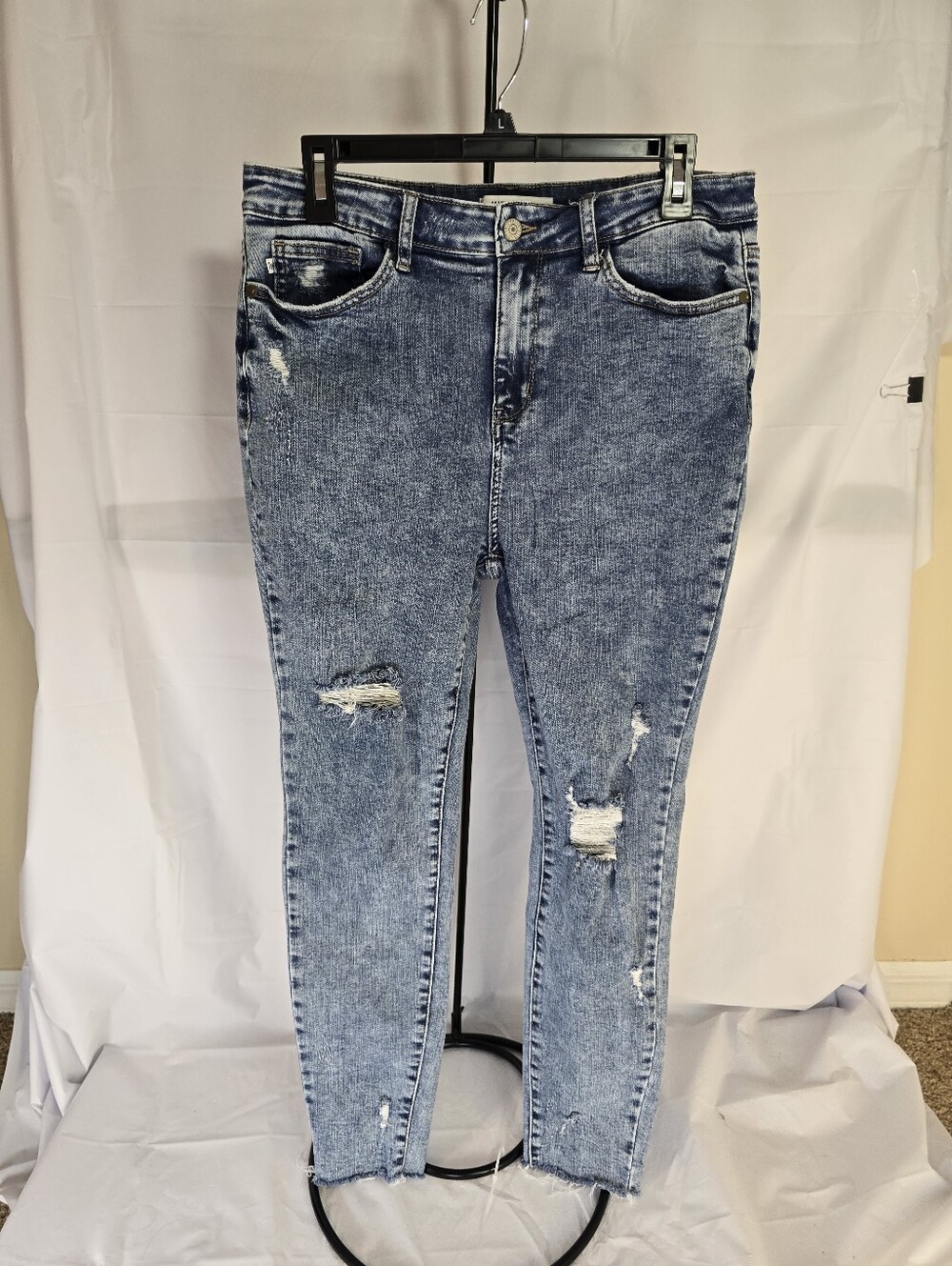 Judy Blue Distressed Acid Wash Skinny Jeans Women's Size 13/31 High Stretch